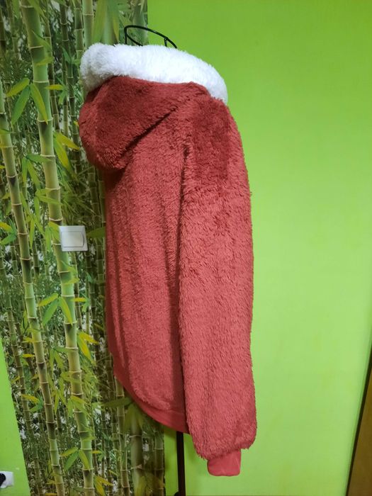 Bluza z ciepłego puszystego polaru po obu stronach