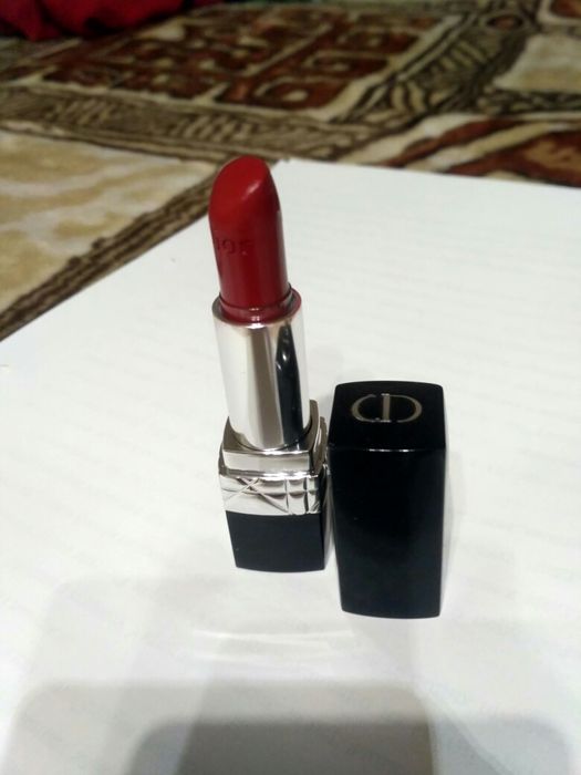 Губная помада Christian Dior Rouge Zinnia тон 743 и 999