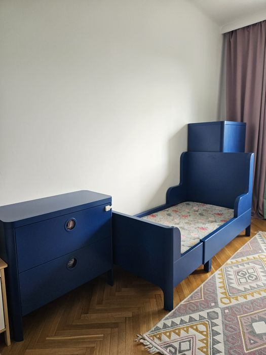 Komplet mebli dziecięcych ikea busunge łóżko rozsuwane rosnące szafa