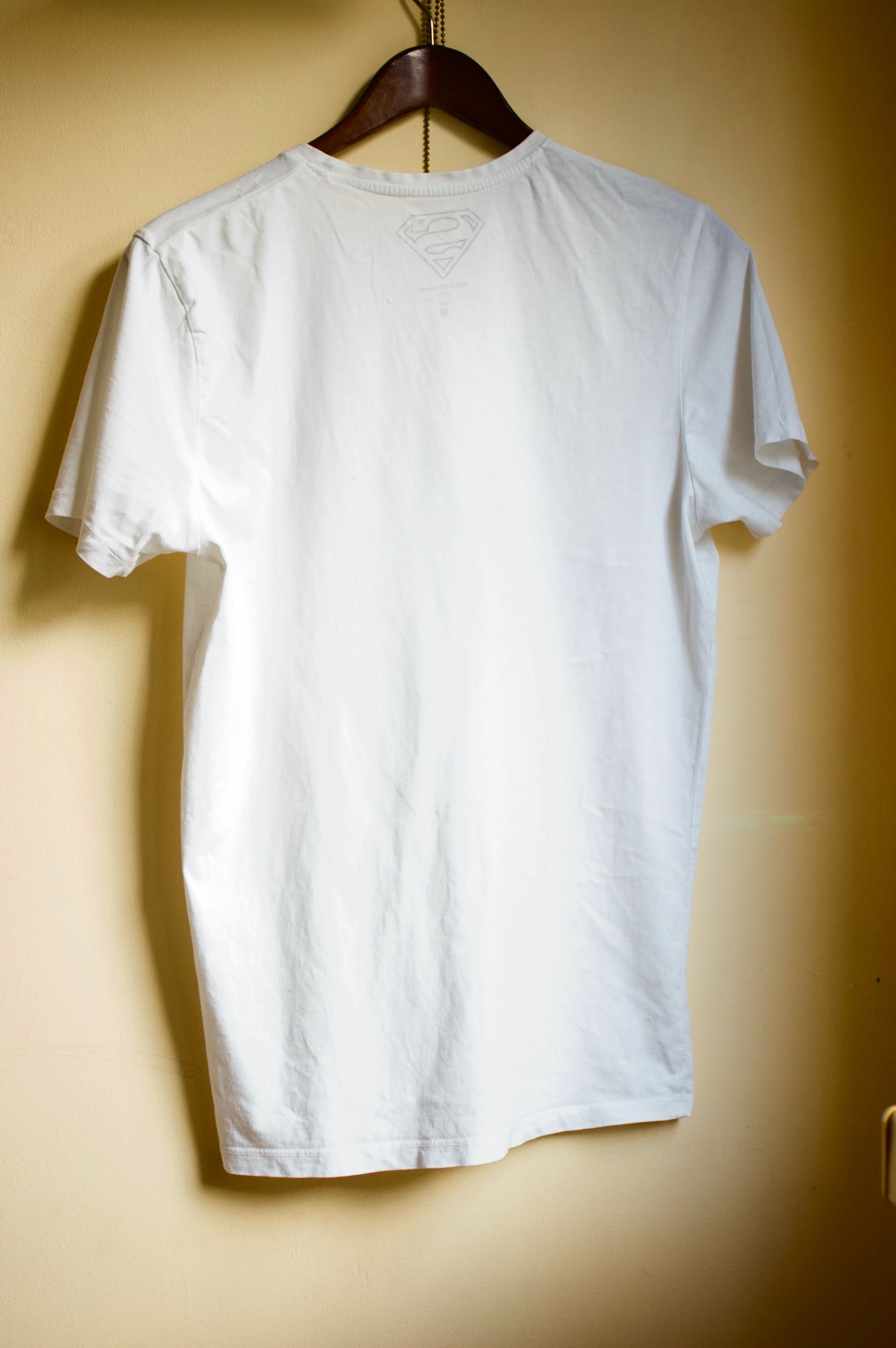 Biała koszulka męska krótki rękaw motyw Superman T-shirt M