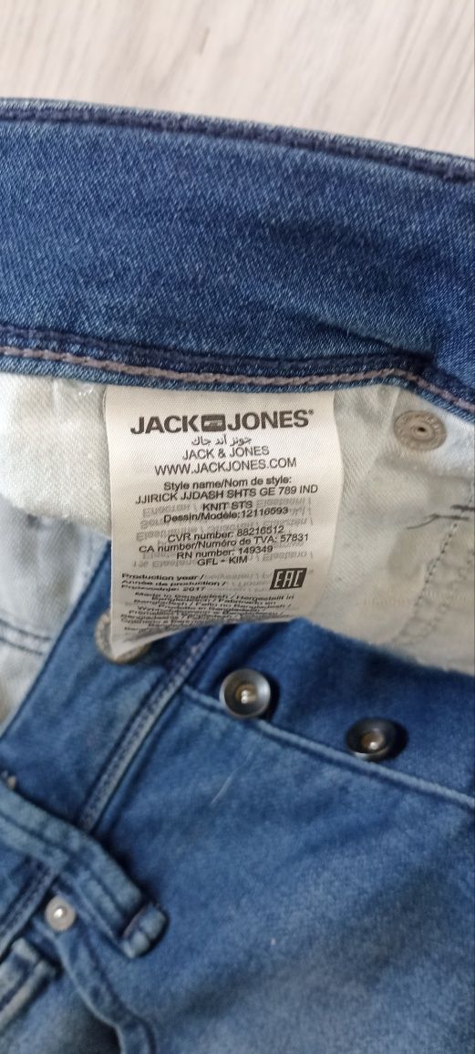 Spodenki jeansowe szorty damskie Jack & Jones Regular Fit XS