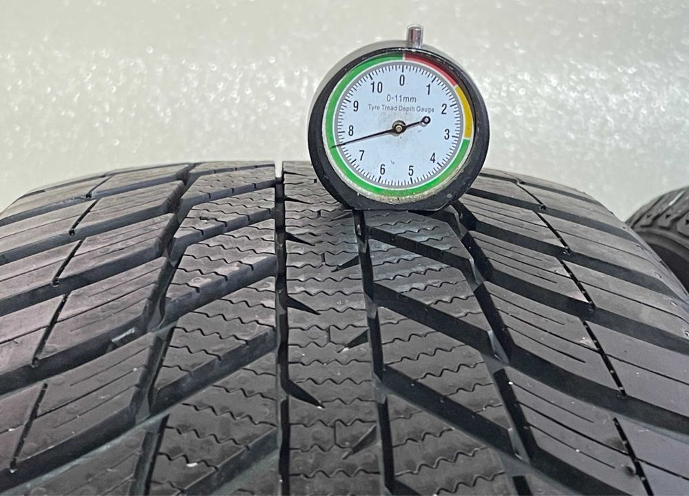 Автошини колеса резина 225/45 R17 Nexen Nblue 4S зимові 2020 рік