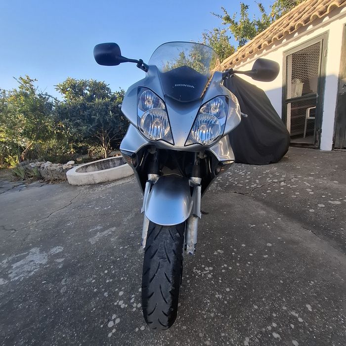 VFR 800 vtec RC 46 A