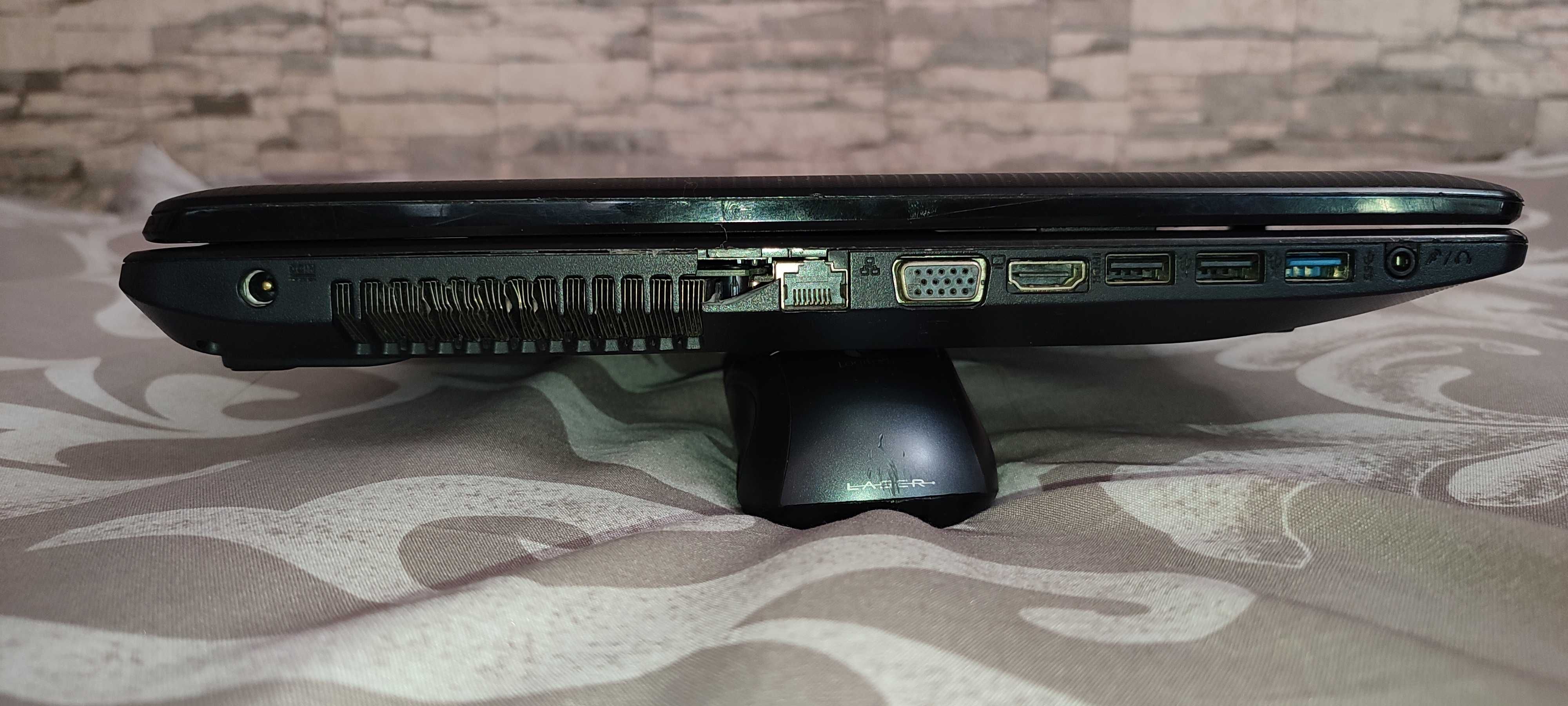 Ноутбук ASUS X75A Екран: 17.3 HD+