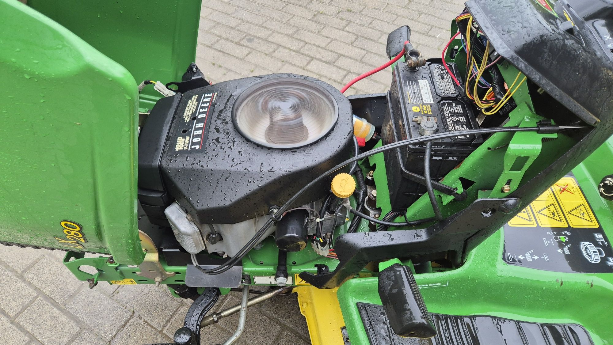 Traktorek kosiarka John Deere lx280