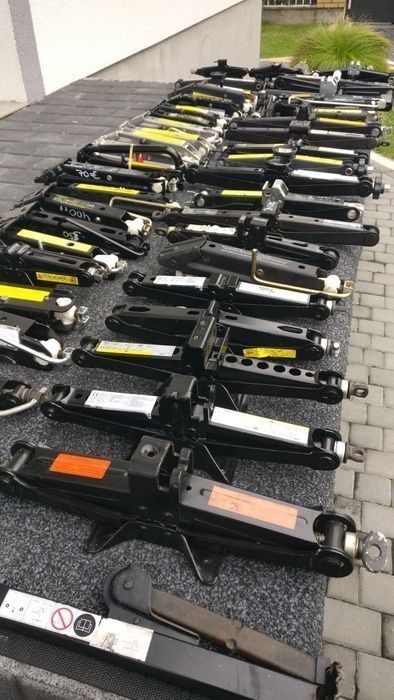 Домкрат Ford Volkswagen Hyundai Kia Mitsubishi Toyota Chevrole Fiatt
