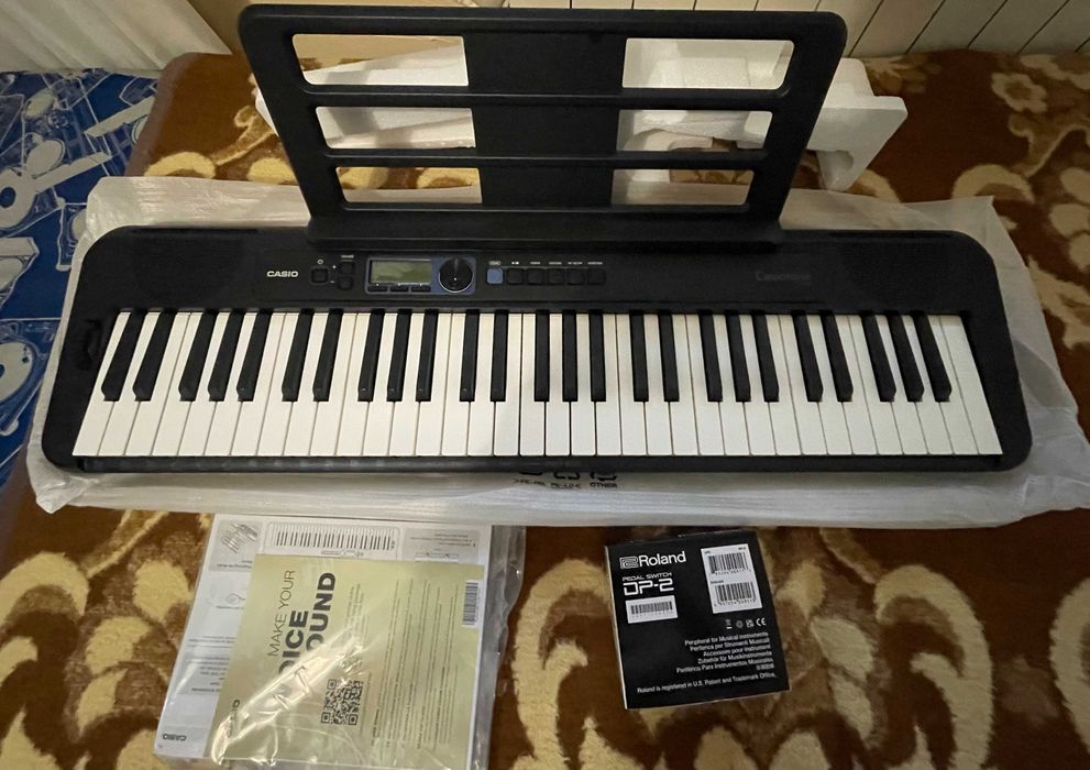 Casio CT-S300 + pedał Roland DP-2, stan idealny, 4 miesiące