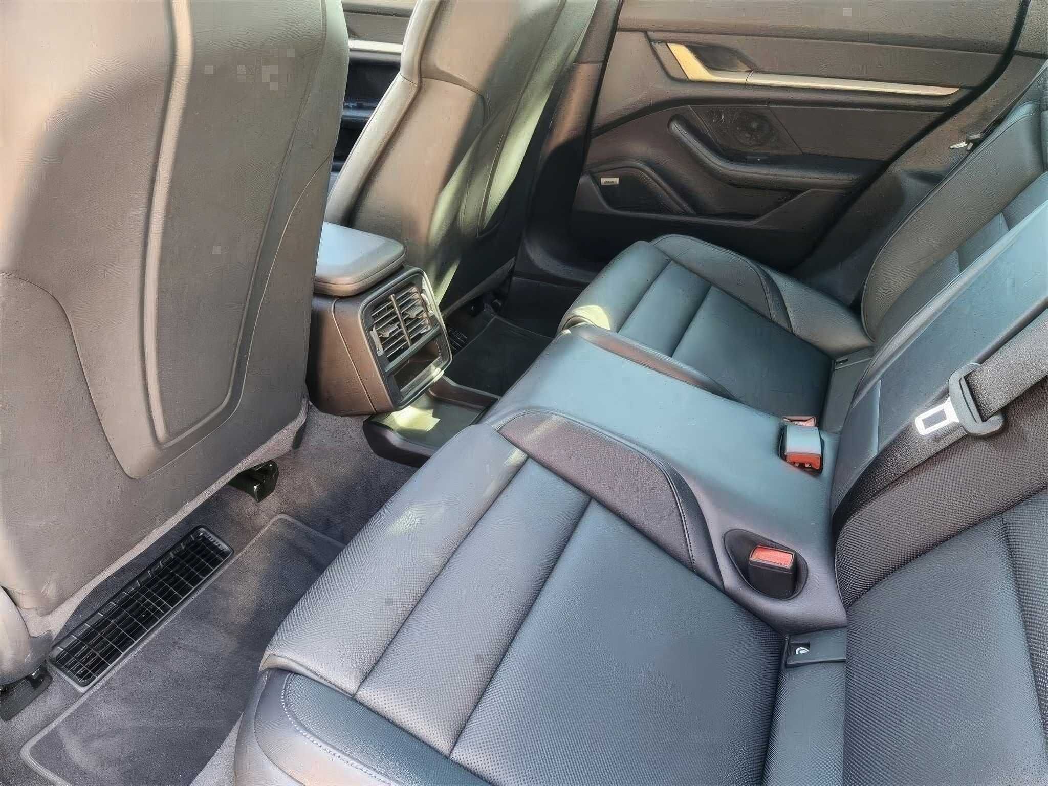 2023 Porsche Taycan Sedan