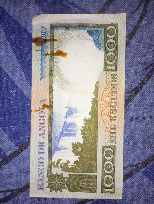 Nota 1000 escudos Camões Angola