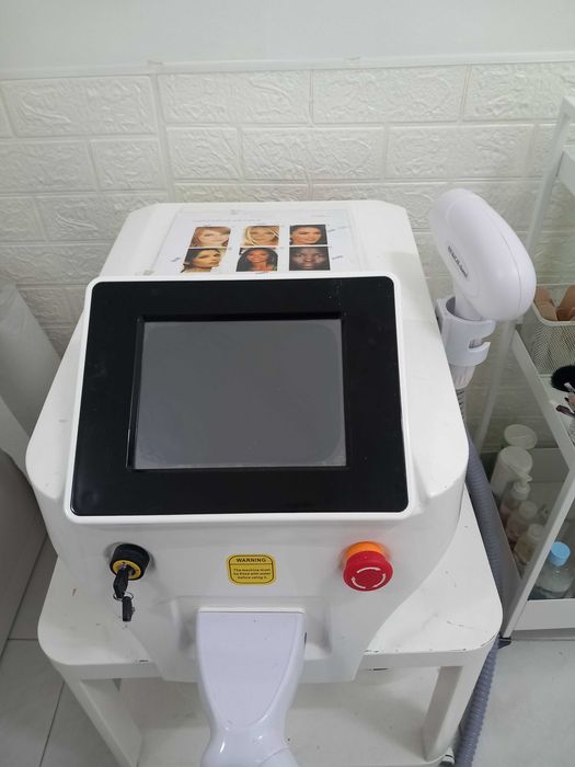 Máquina depilação a laser - Tripla Onda