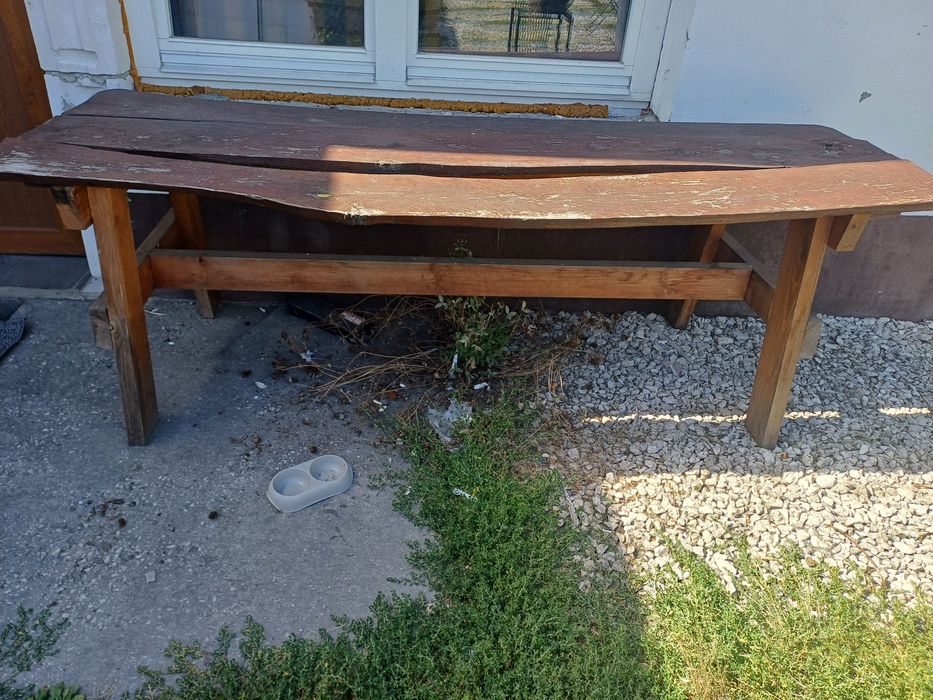 Stół drewniany długi