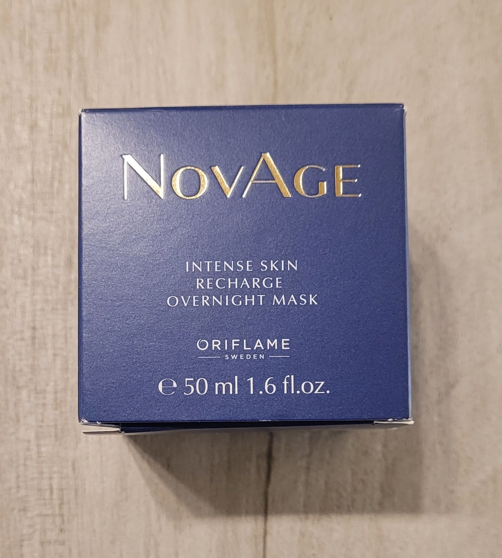 Maseczka do twarzy na noc Novage Oriflame