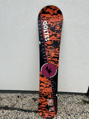 Używana deska snowboardowa