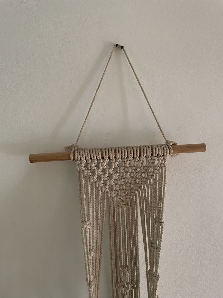 Suporte para vaso de plantas em macrame