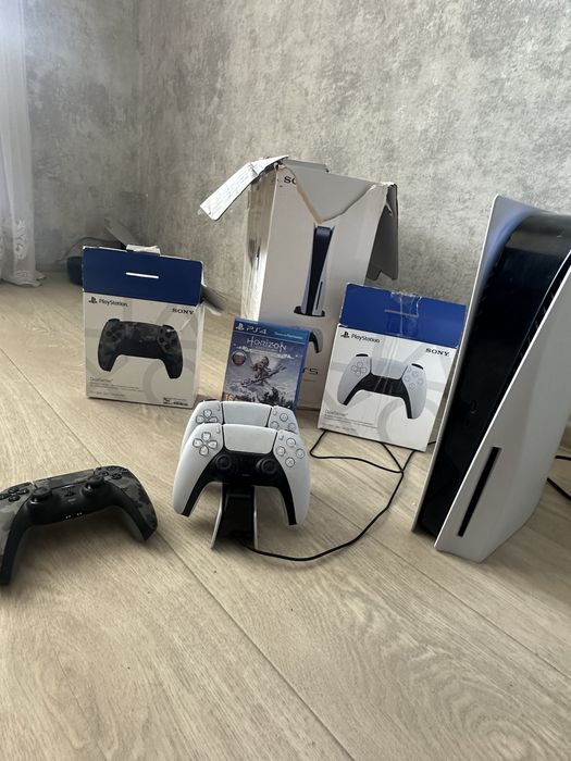 Playstation 5 3 джойстика