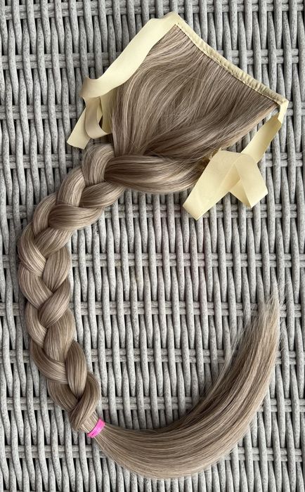 Premium Ultra włosy doczepiane, ciemny naturalny blond, kucyk