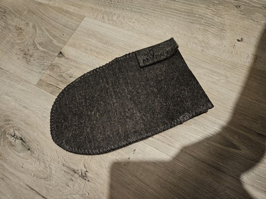 Rekawica do sauny. Prawa dłoń. Stan idealny