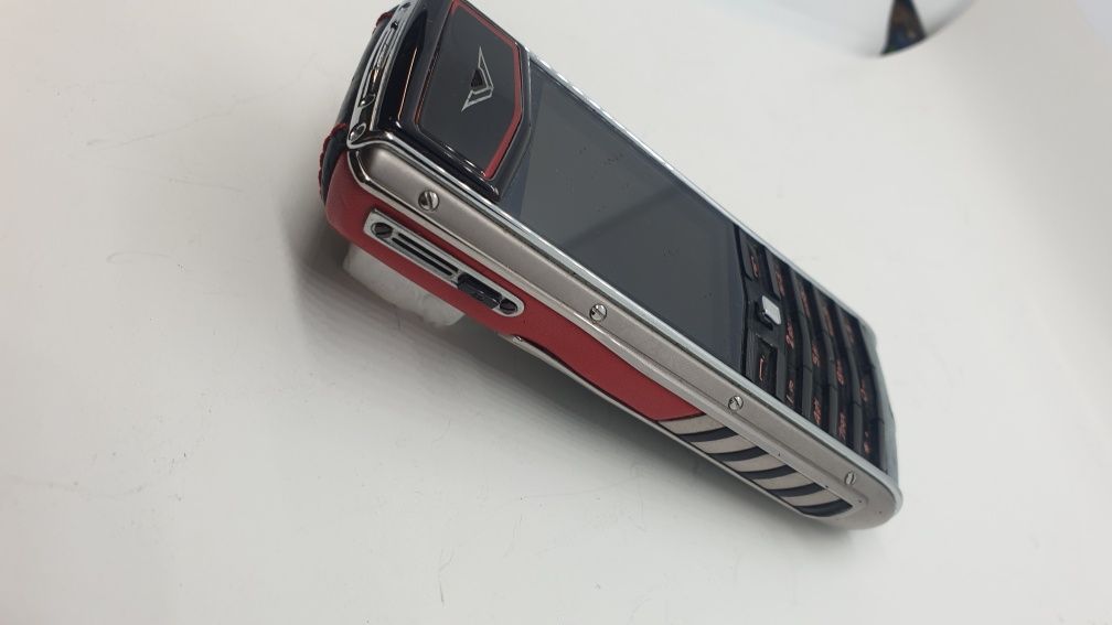 Vertu , верту . CDMA.
