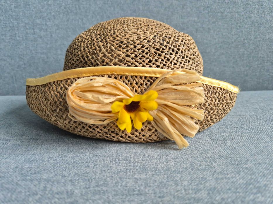 Kapelusz słomkowy dziecięcy