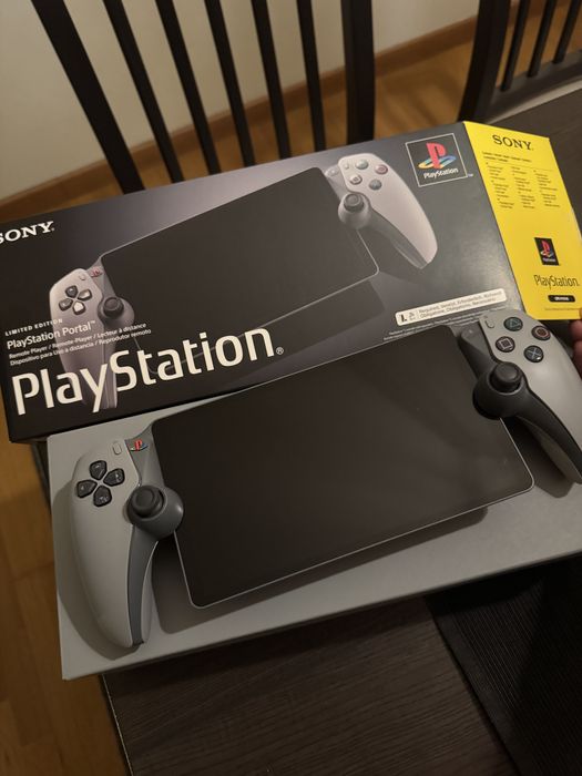 Playstation Portal - Edição 30 anos aniversário c/garantia