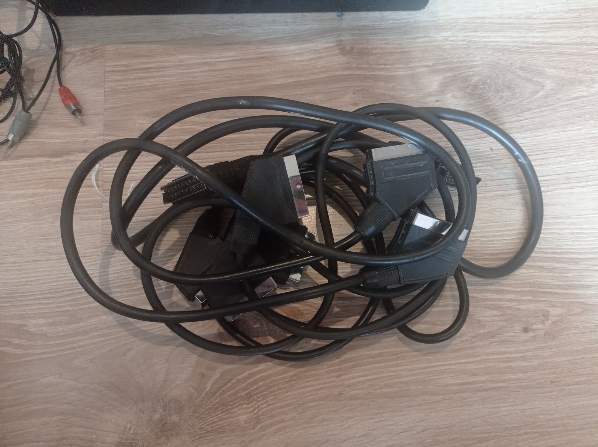 Pakiet kabli do telewizora TV do PlayStation 2