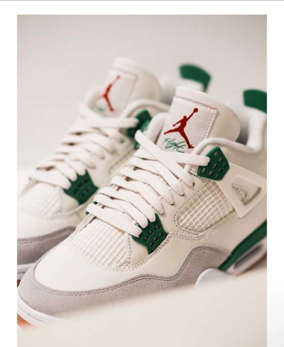 Buty-Trampk-Jordan 4 RetroSBPineGreen R.40