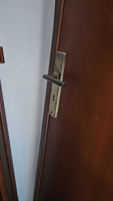 Portas madeira maciça