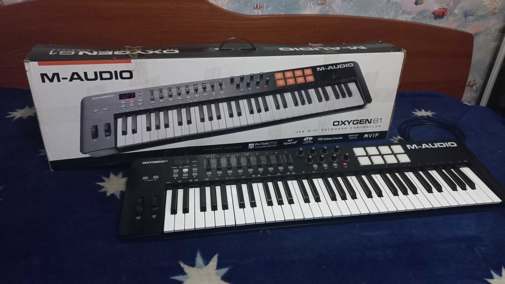 MIDI-клавіатура M-Audio Oxygen 61 MKIV
