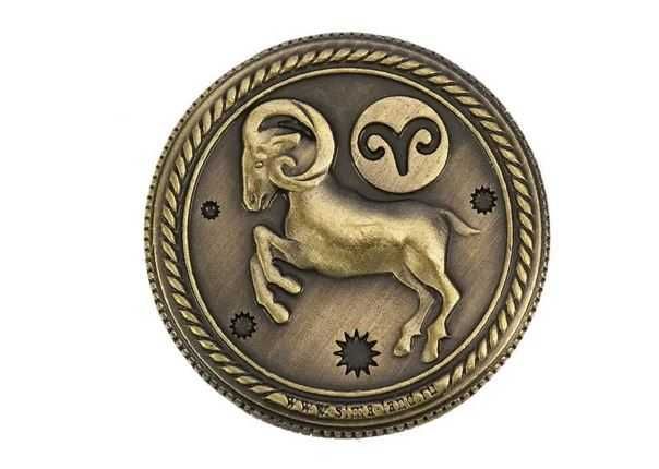 Монета на счастье и удачу знак зодиака