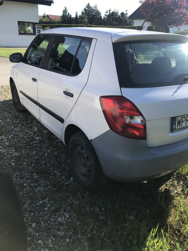 Skoda fabia 5J  2009, 1,2 benzyna