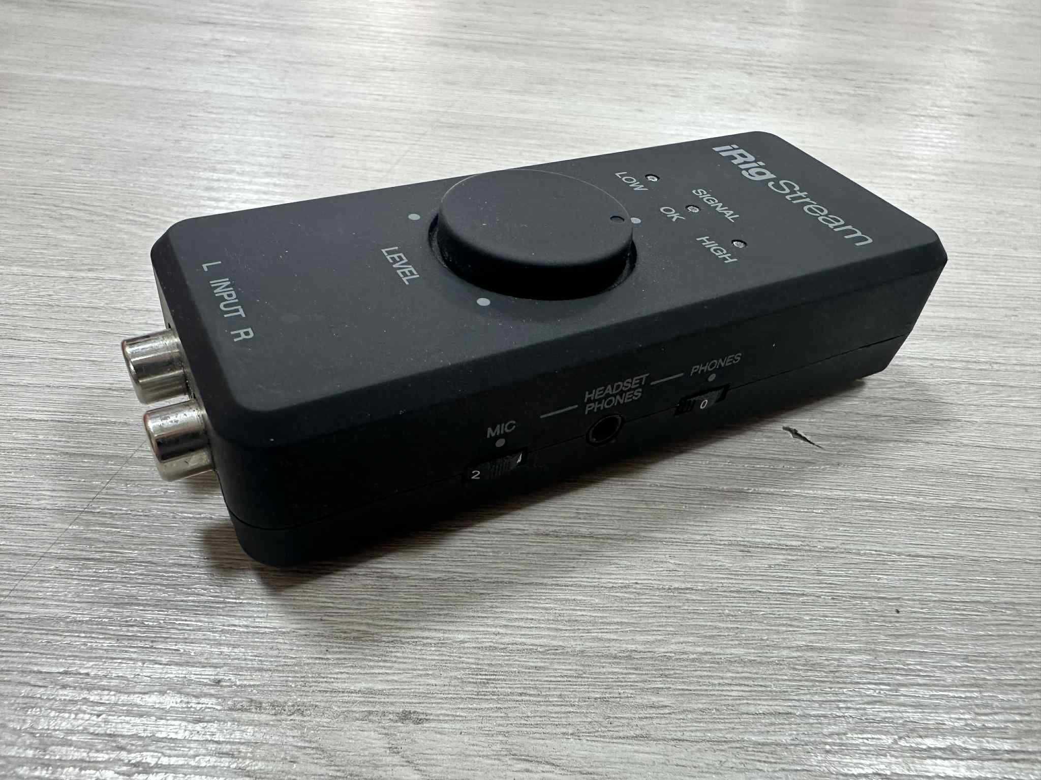 IK Multimedia iRig Stream - Interfejs audio