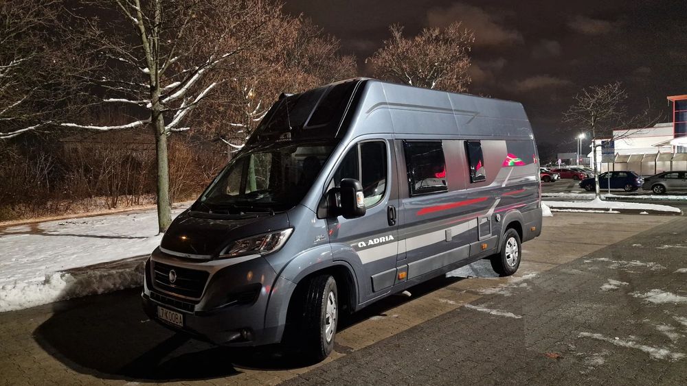 Adria Twin 640 SHX  Adria Twin 640 SHX, 4 osobowy