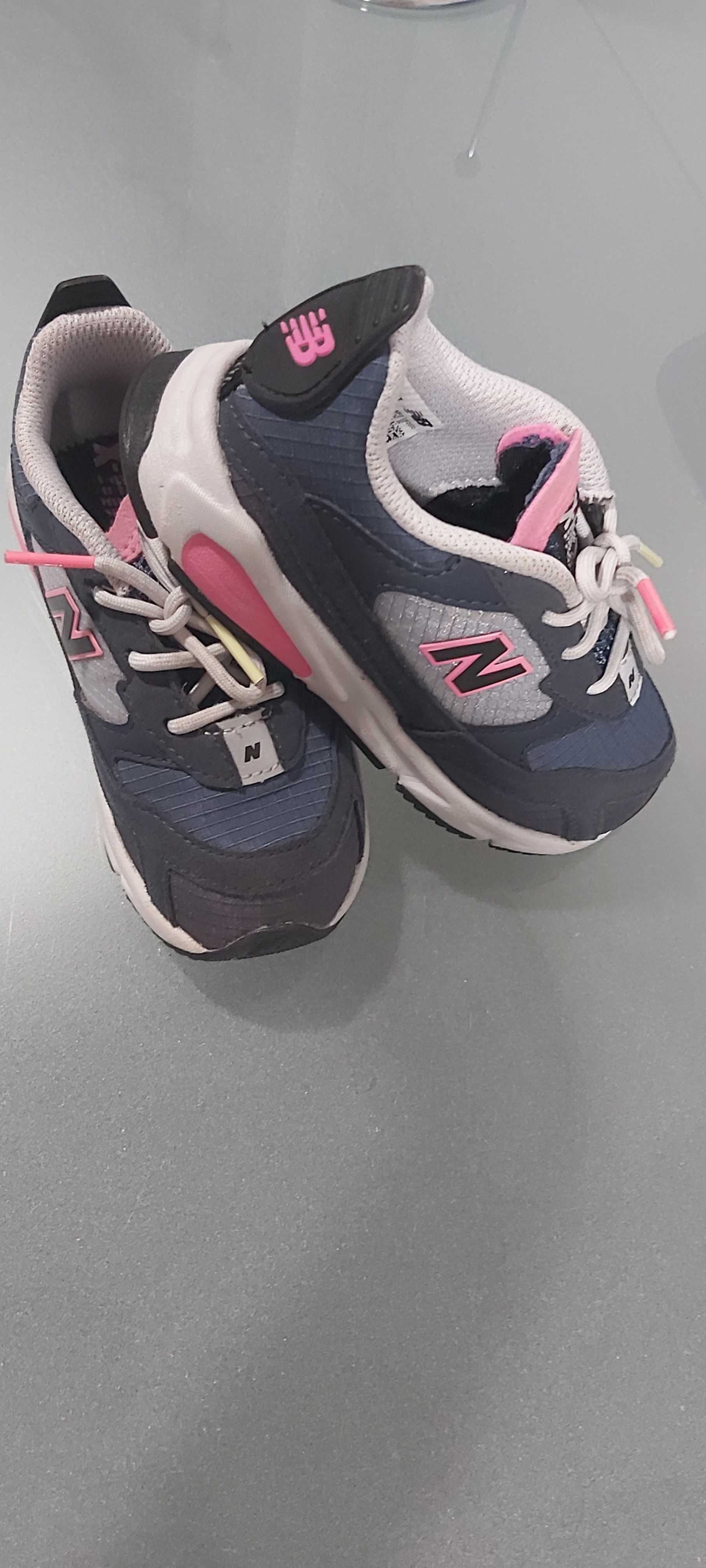 Sapatilhas New Balance Tamanho 26