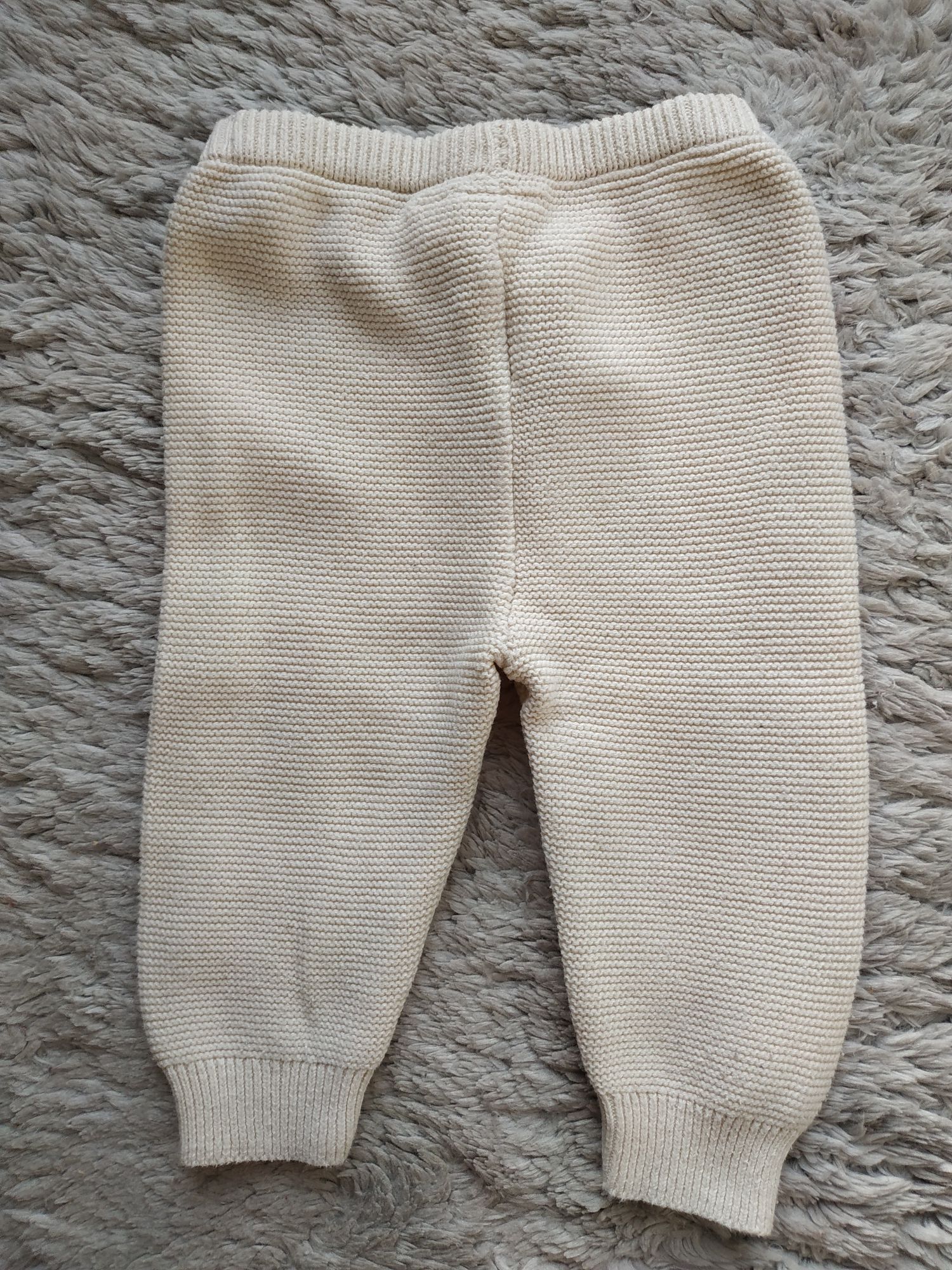 Spodnie/spodenki dla niemowlaka/grubsze/GAP/r.50/56/62