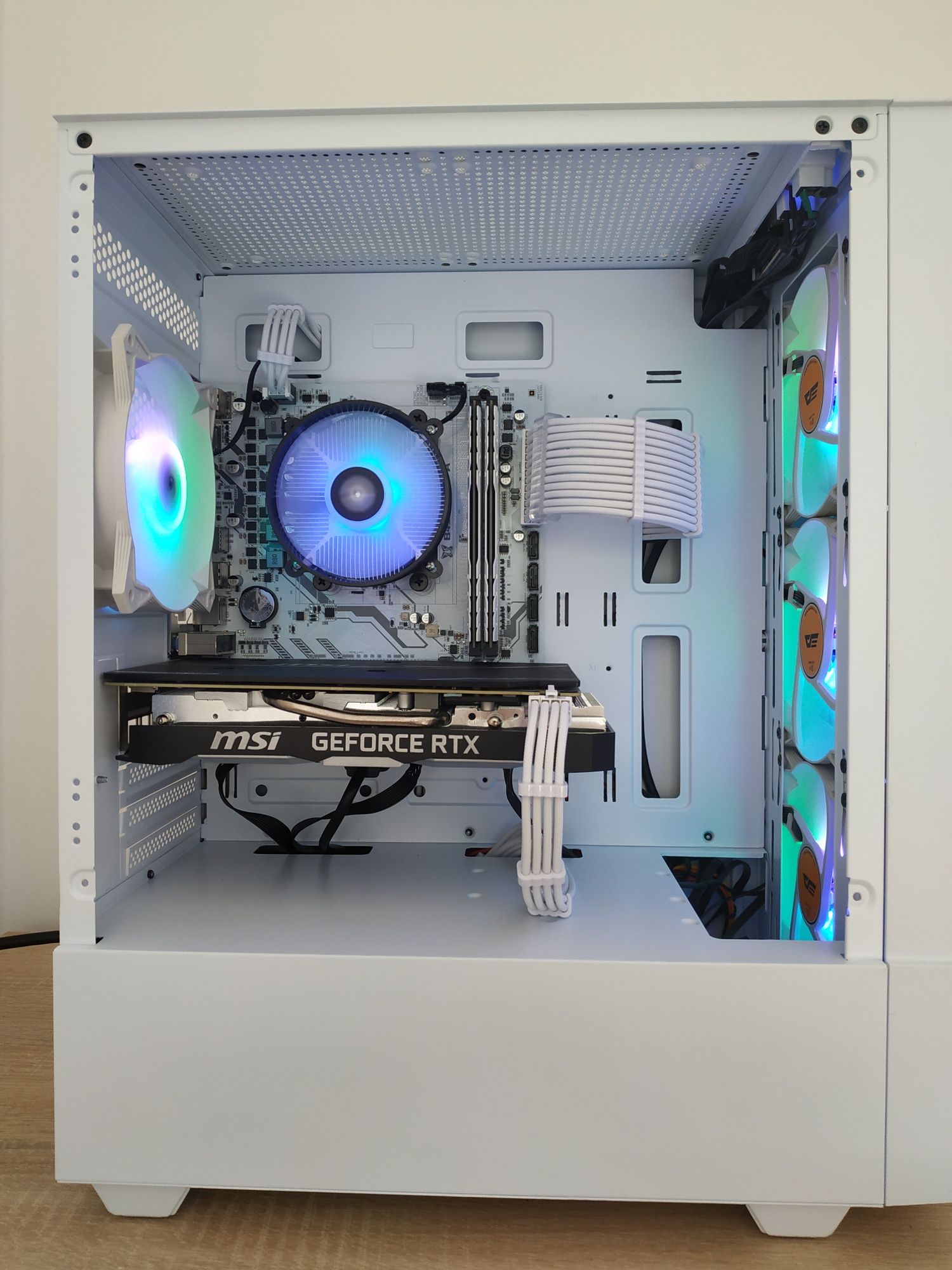 Komputer do gier Ryzen 5 3600/RTX 2070 8 GB GDDR6/16 GB RAM DDR4/M2