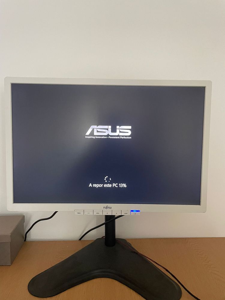 Vendo torre + rato + monitor + teclado