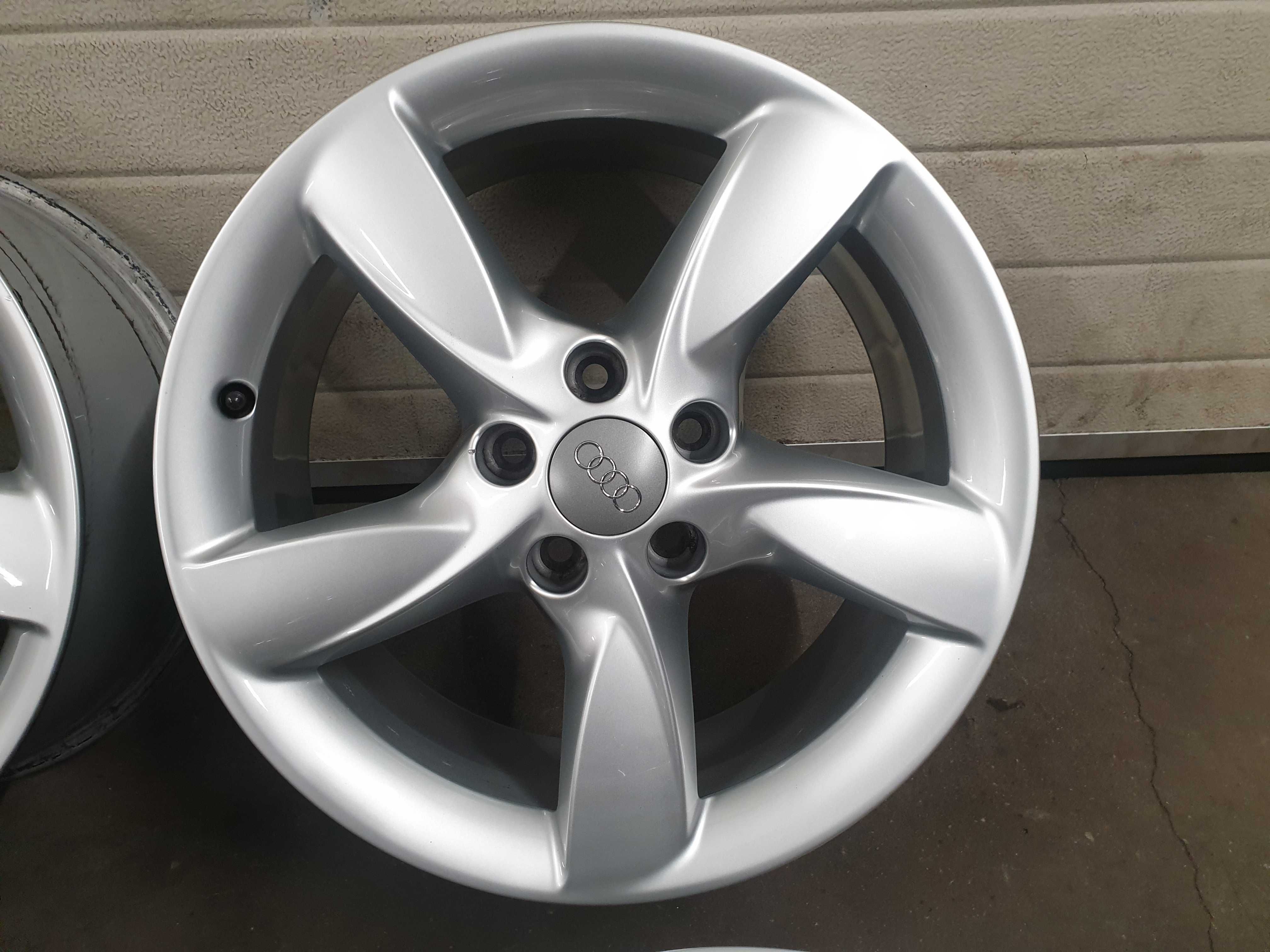 5x112 R17 - Alufelgi Audi A3 A4 A6 Q3 TT VW Caddy Seat Skoda