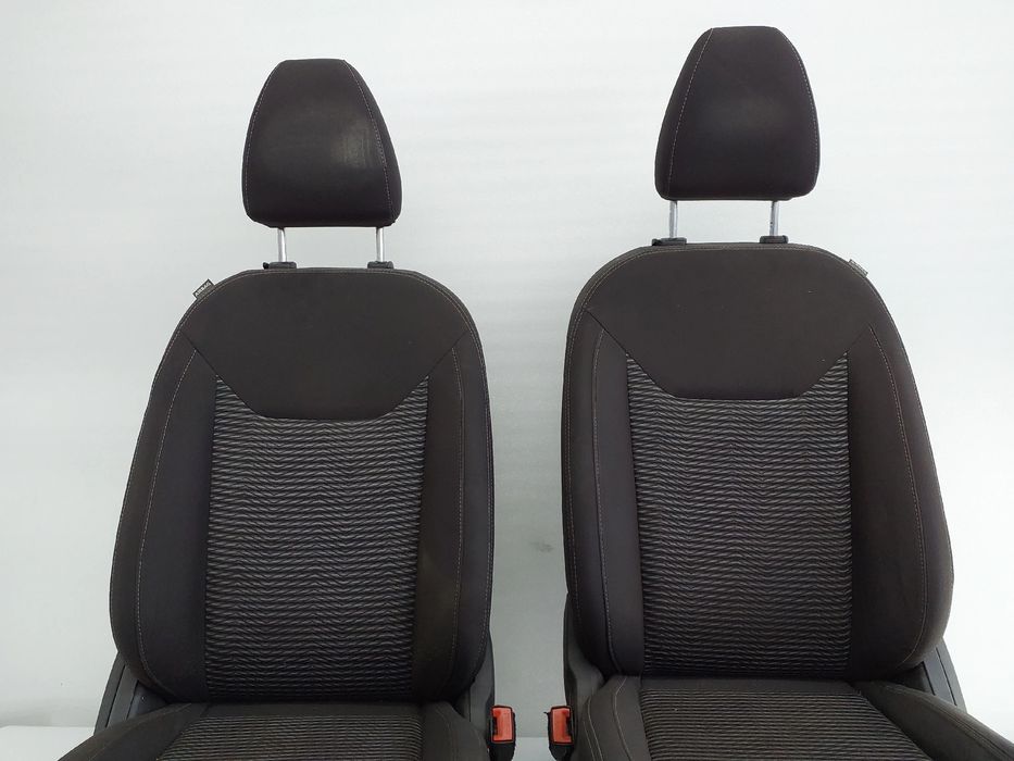 Conjunto de bancos FORD Ka+