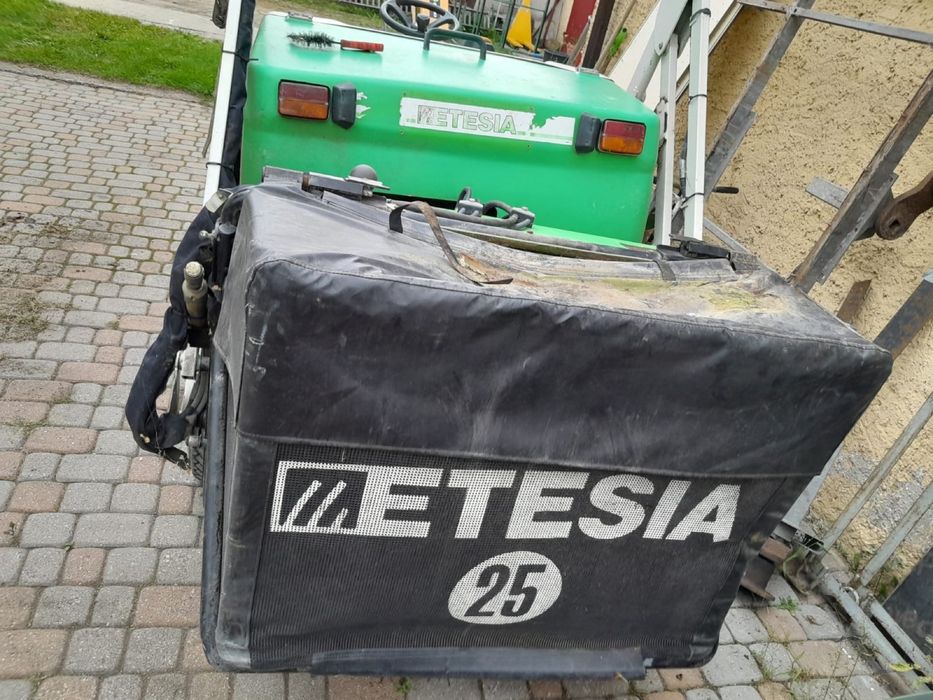 Etesia 124 D hydro