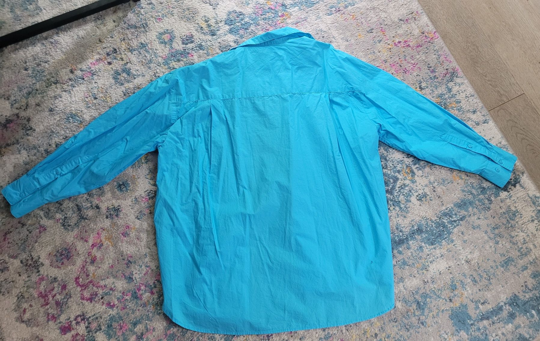 Niebieska koszula oversize