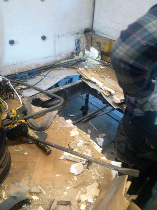 Serwis,naprawa kamperòw i przyczep kempingowych