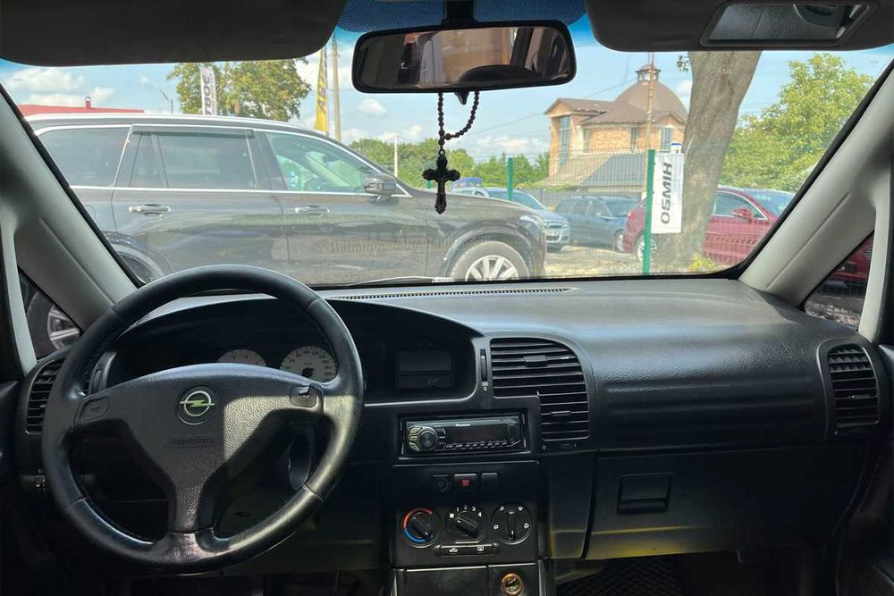 Opel Zafira 2002