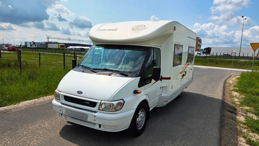 Ford Transit Kamper  -- Kamper FORD 2005 r - 90 tys km! -stan b. dobry- półintegra - BEMOWO