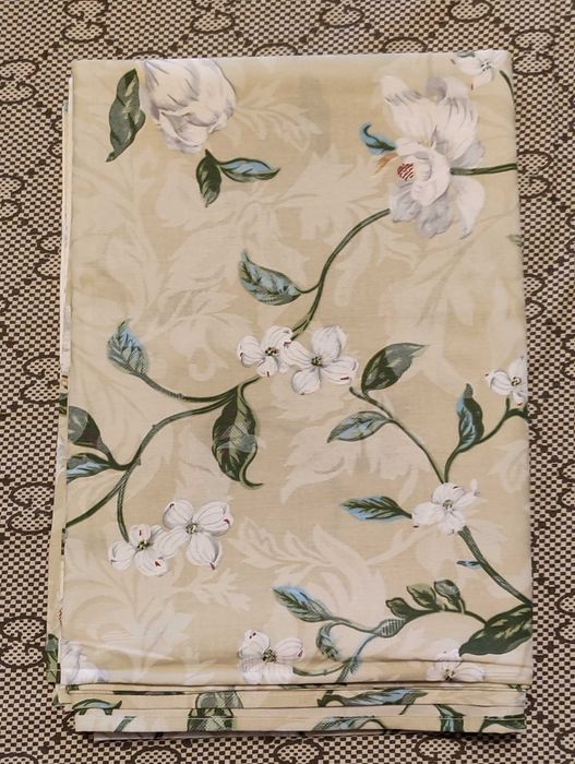 Простынь полуторная