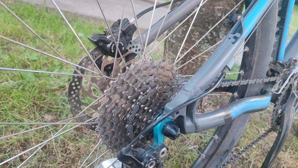 CUBE ACID на 26 колесах