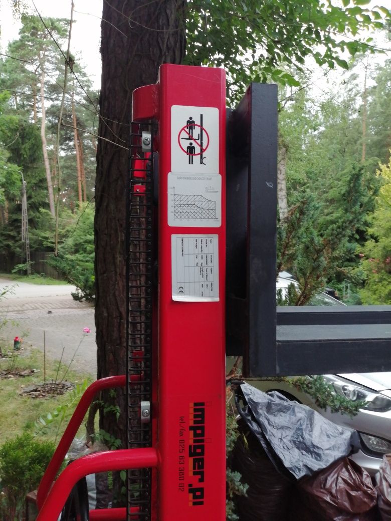 Wózek paletowy masztowy 1000 kg