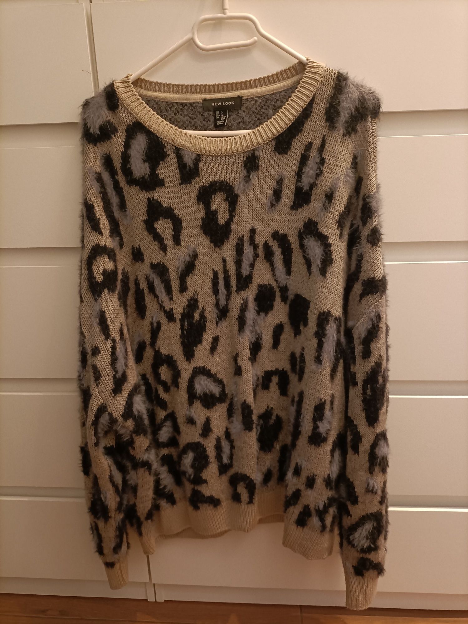 Gruby sweter panterka New Look L jak nowy
