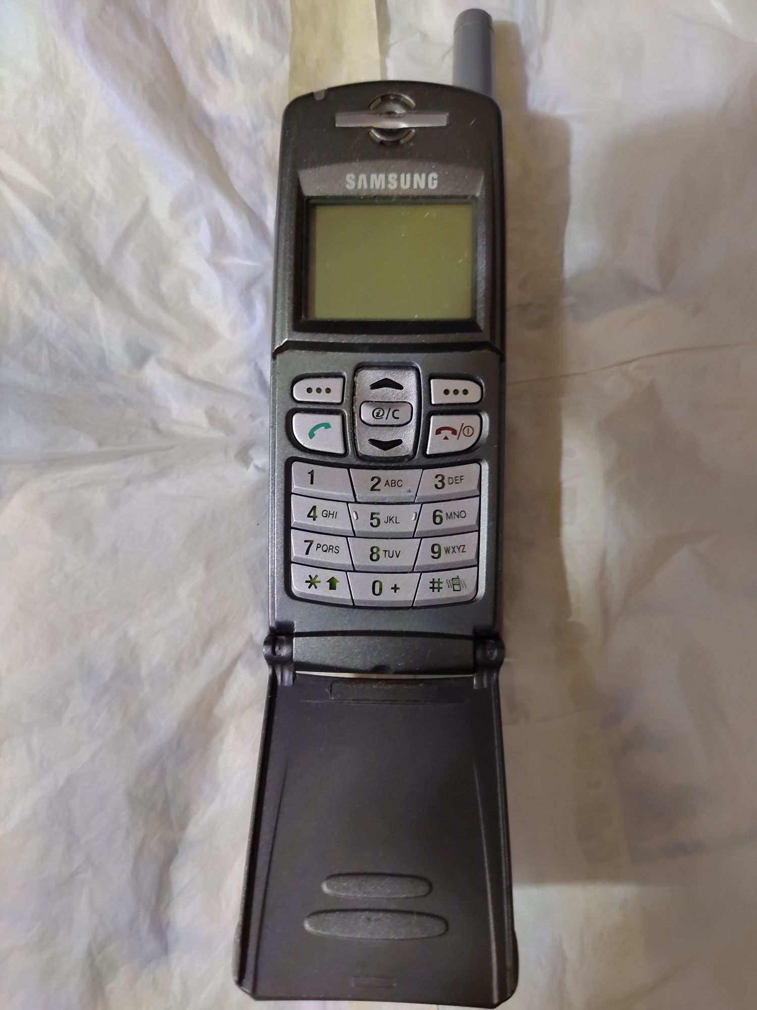 Telemovel Samsung SGH-100+Nokia N977