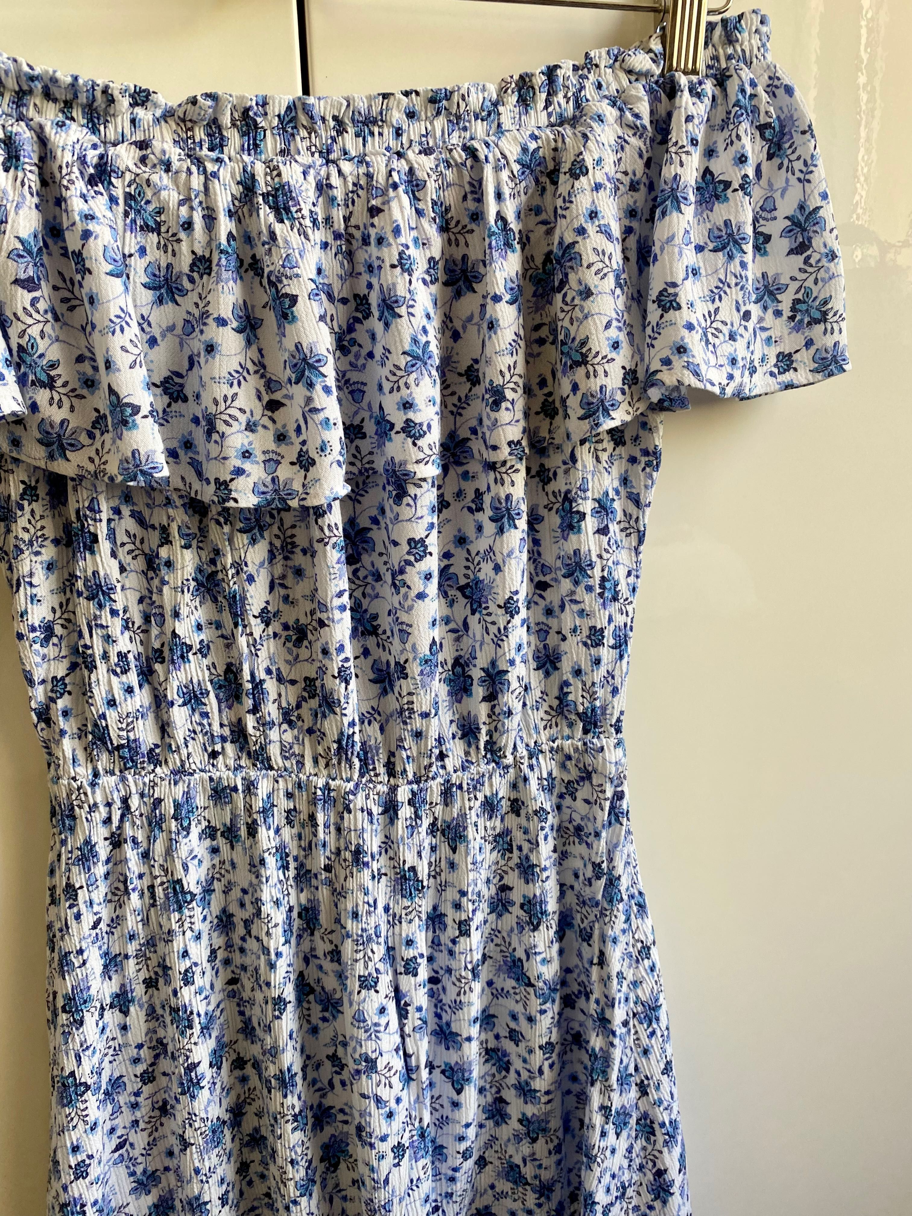 H&M biała sukienka hiszpanka odkryte ramiona niebieskie kwiaty 36