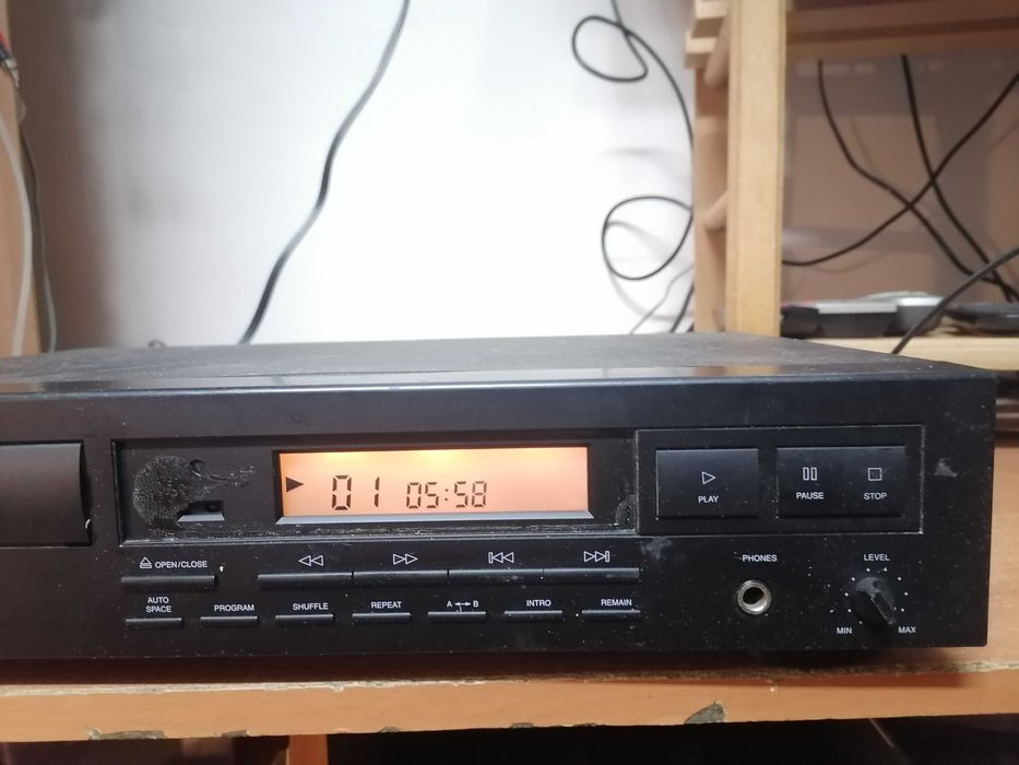 Odtwarzacz CD ALBA CD 420 /SANSUI model CD 420/SANSUI V 1000